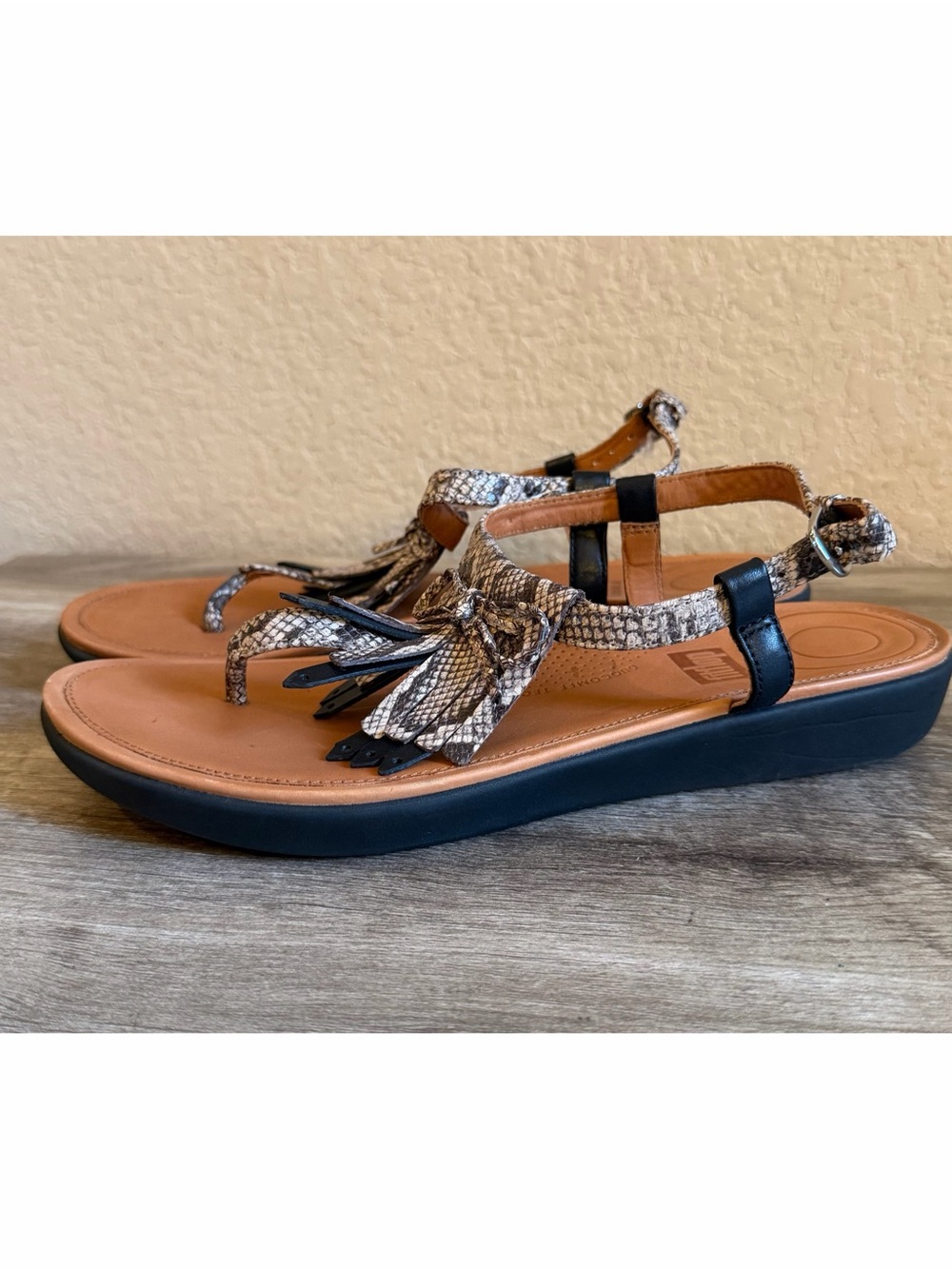 Fitflop Tia Snakeskin Print Leather Fringe Thong Slingback Sandals Womens Size 8
